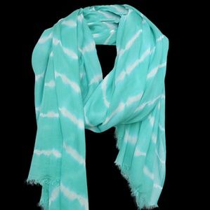 Leigh & Luca New York Scarf